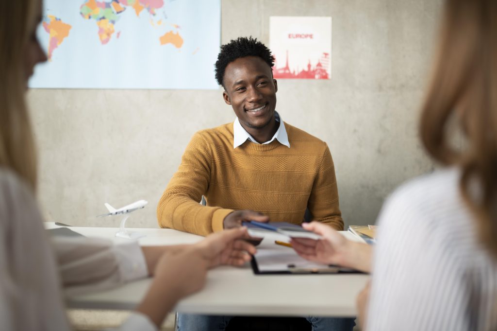 can a masters student apply for o1 visa